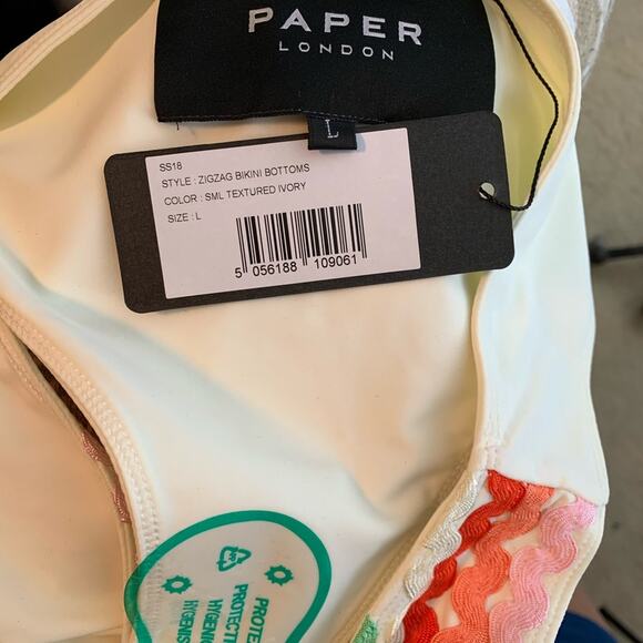 Paper London Zig Zag Bikini Large in Ivory - Picture 8 of 8